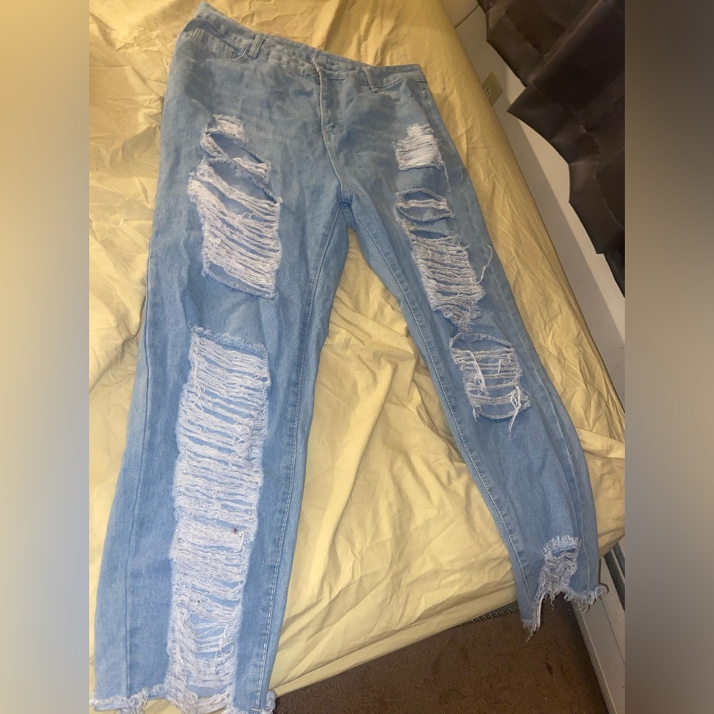 Light Blue Ripped Jeans - Picture 3 of 4